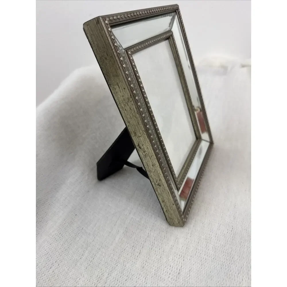 Vintage Mirror Trim Glass Picture Frame 5x7 EUC